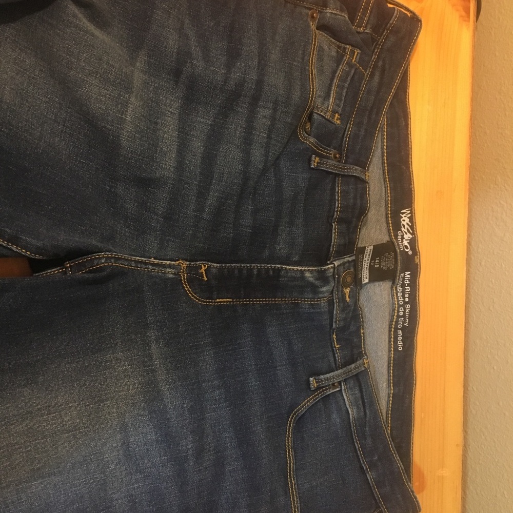 Mossimo Mid-Rise Skinny Jeans Size 14/s